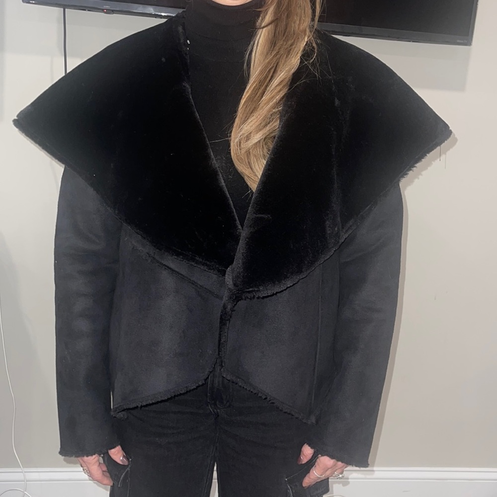 Black Waterfall Shearling Jacket - image 6